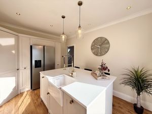 Photo 6- click for photo gallery